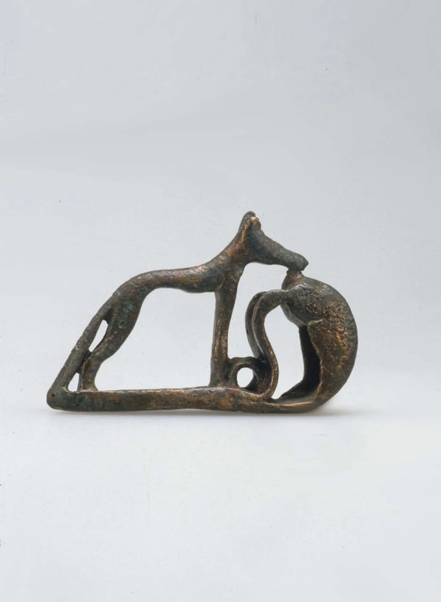 Anubis: dios egipcio del más allá, significado del símbolo y joyas