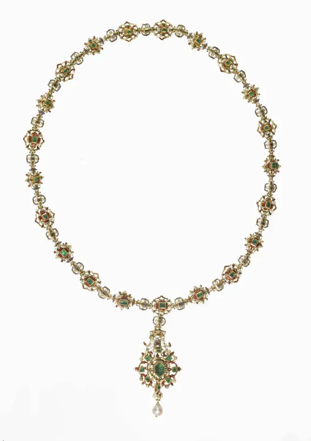 Collar renacentista italiano de oro amarillo, finales del siglo XVI