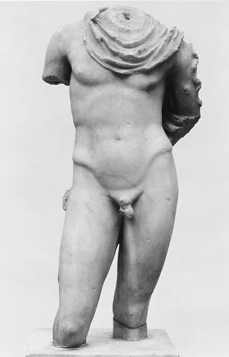 Estatua de mármol de Hermes, trabajo romano de los siglos I-II d. C.