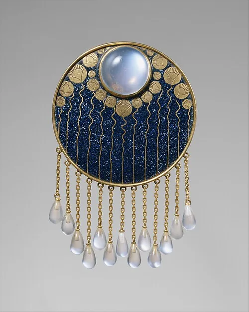 Broche