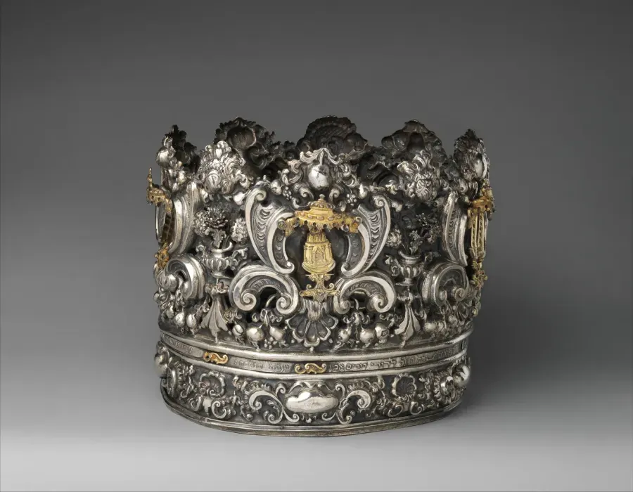 Corona de plata de fina factura de un maestro joyero veneciano del siglo XVIII