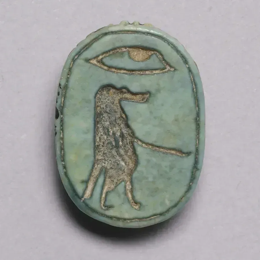 Escarabajo sello del antiguo Egipto, que servía a la vez de amuleto y de sello personal