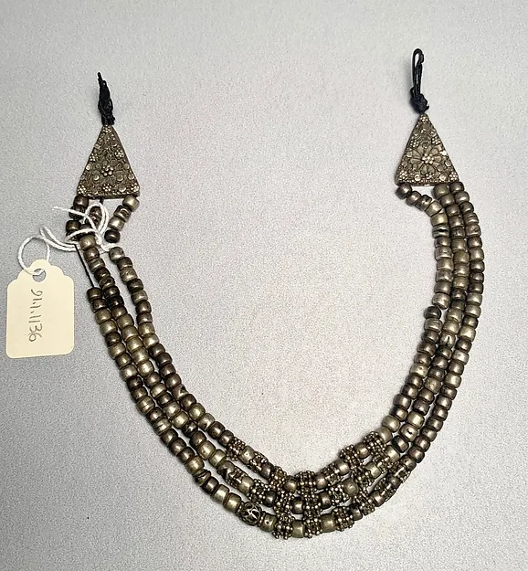 Collar