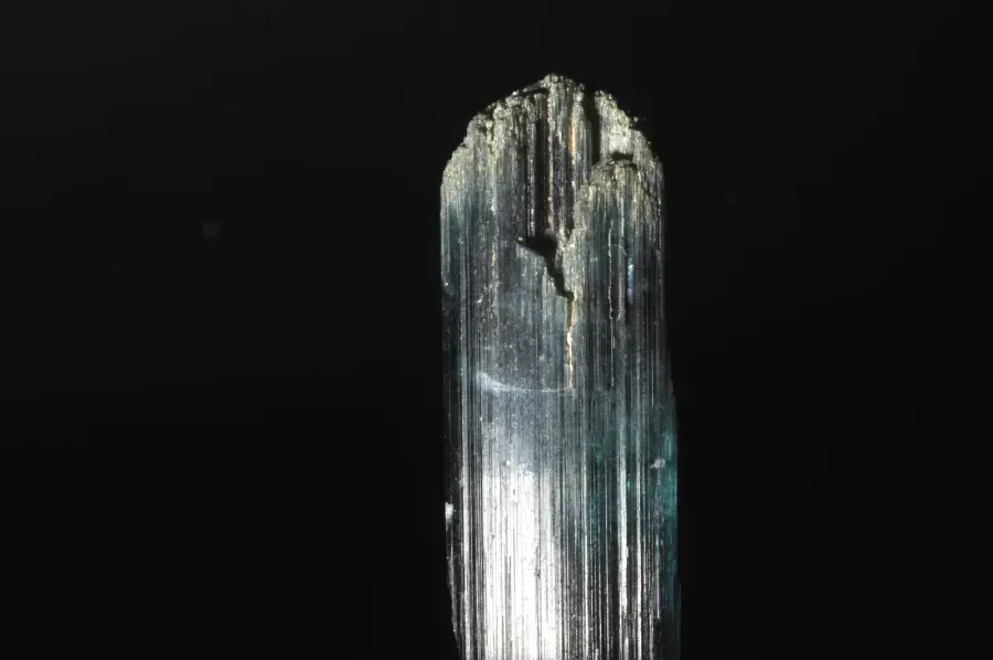 Turmalina paraíba: el azul de neón que cambió el mercado de las gemas