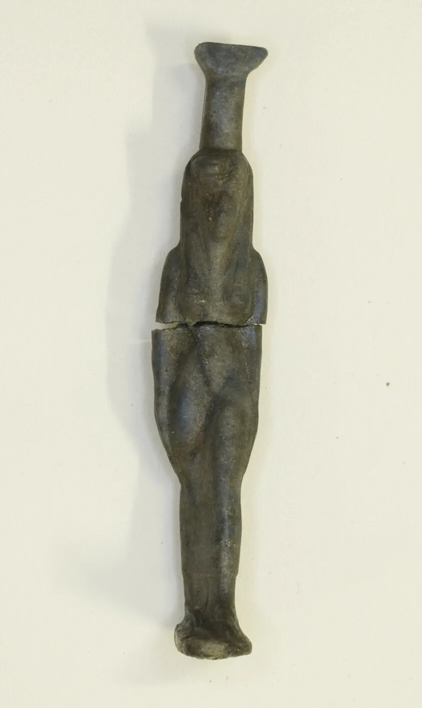 Amuleto de la diosa Neftis del antiguo Egipto