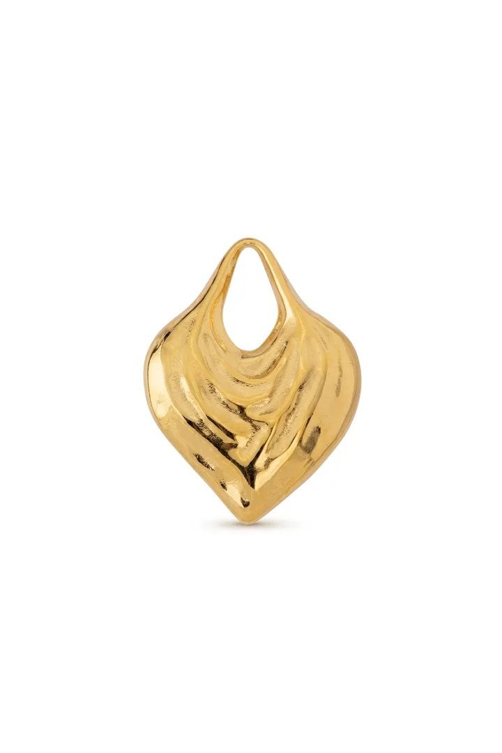 COLGANTE CORAZÓN MARTILLADO DORADO