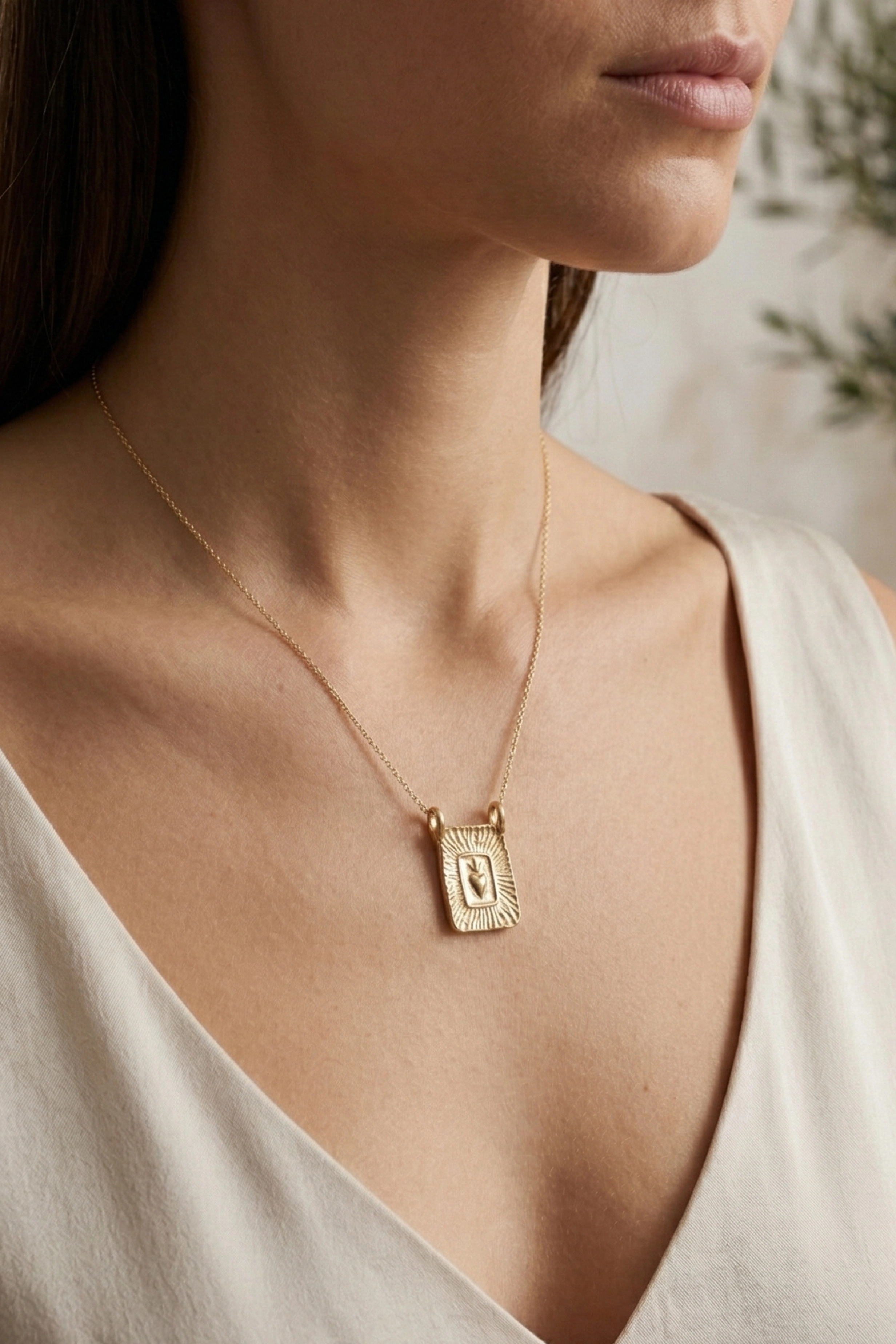 SACRED HEART FIRE PENDANT превью 3