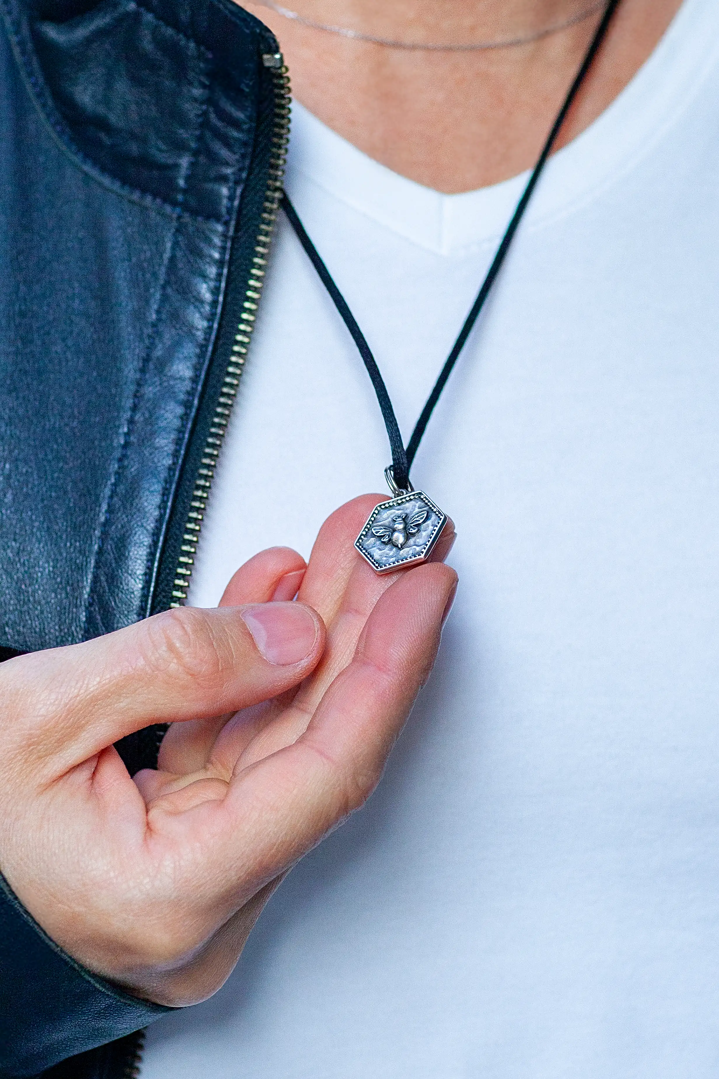 BEE IN HONEYCOMB PENDANT